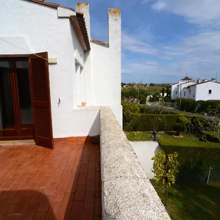 Holiday home Les Capelles 37