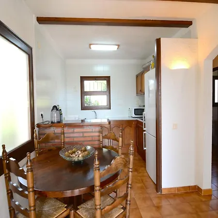 Holiday home Les Capelles 37 *